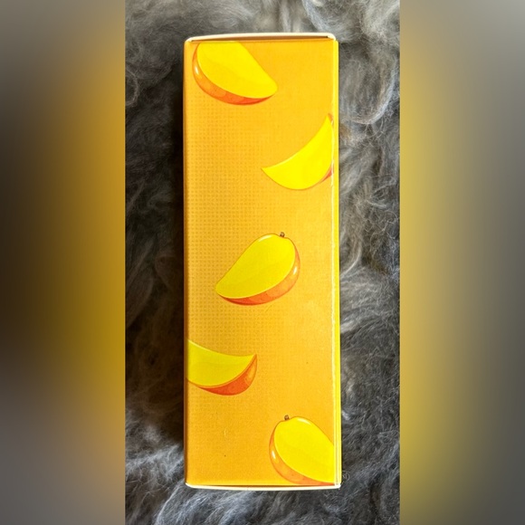 LURELLA COSMETICS
Fruit Fusion Lip Oil (Mango) - Picture 4 of 8